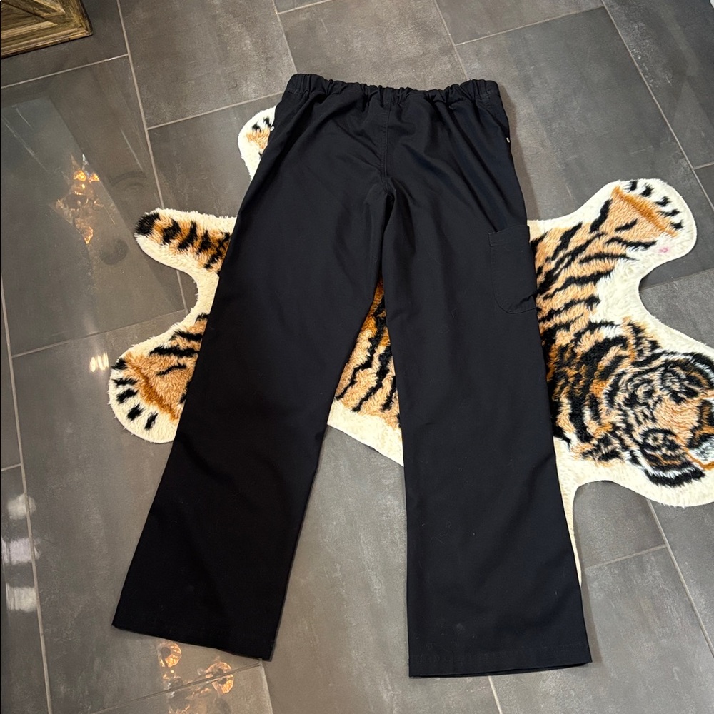 Urbane Black scrub pants - Picture 9 of 9